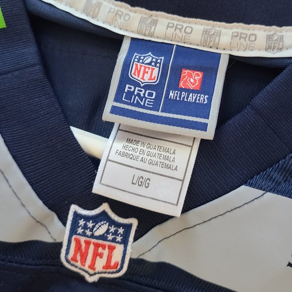 Seattle Seahawks Jersey  NFL Official #3 Russell Wilson - YOUTH Size LARGE - Picture 5 of 7